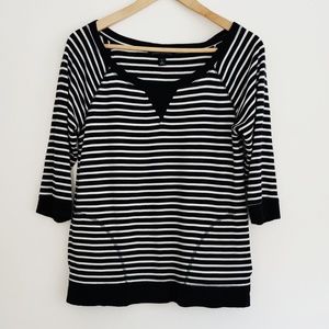 Striped Banana Republic Sweatshirt with Pockets